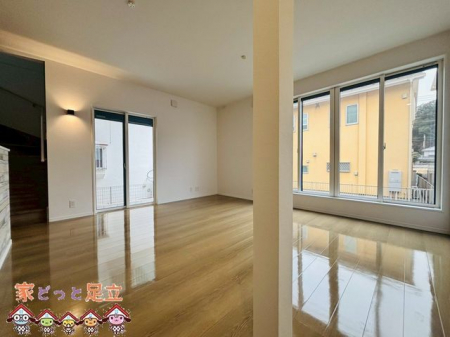 ���r���O�@���r���O