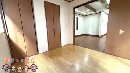 ���r���O�@���r���O