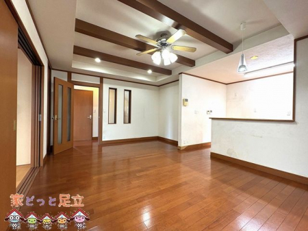 ���r���O�@���r���O