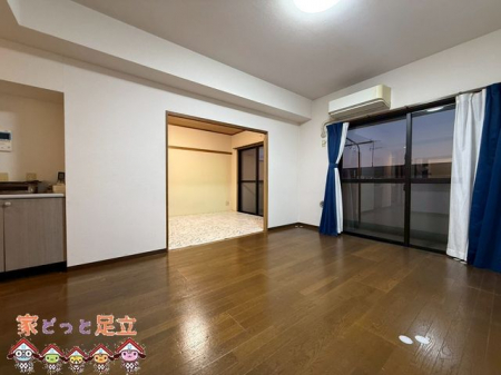 ���r���O�@���r���O