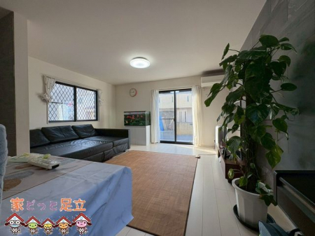 ���r���O�@���r���O