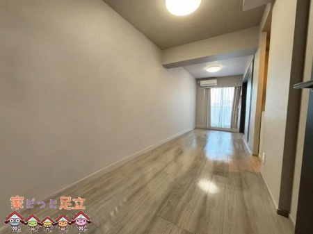 ���r���O�@���r���O