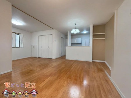 ���r���O�@���r���O