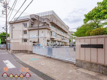 ���ӊ��@�����s�����R���w�Z �B�e��(2021-04-28) 950m