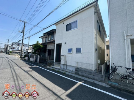 ���n�O�ώʐ^�@�O�ʘH���܂ފO��