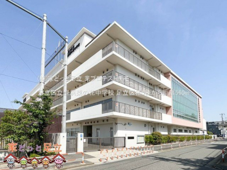 ���ӊ��@�����旧���l�؂̉Ԓ��w�Z �B�e��(2023-05-18) 560m