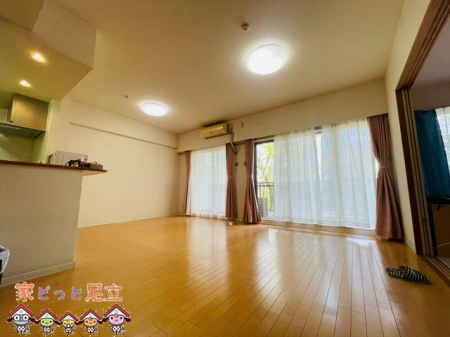 ���r���O�@���r���O