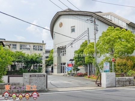 ���ӊ��@�����s���������w�Z �B�e��(2022-05-26) 1300m